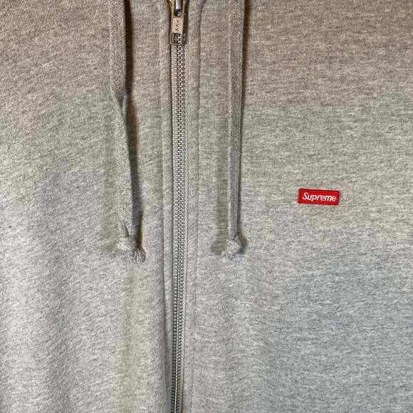 Supreme Small Box Logo Zip Up - Picture 3 of 5